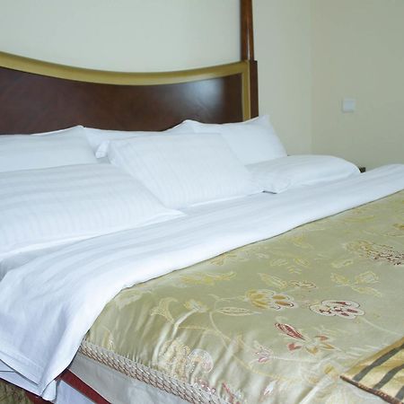 Rabi Hotel Lubumbashi Extérieur photo