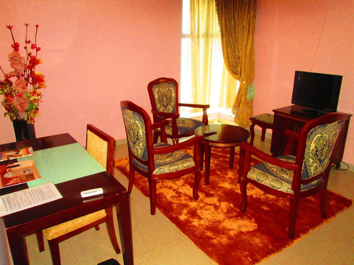 Rabi Hotel Lubumbashi Extérieur photo