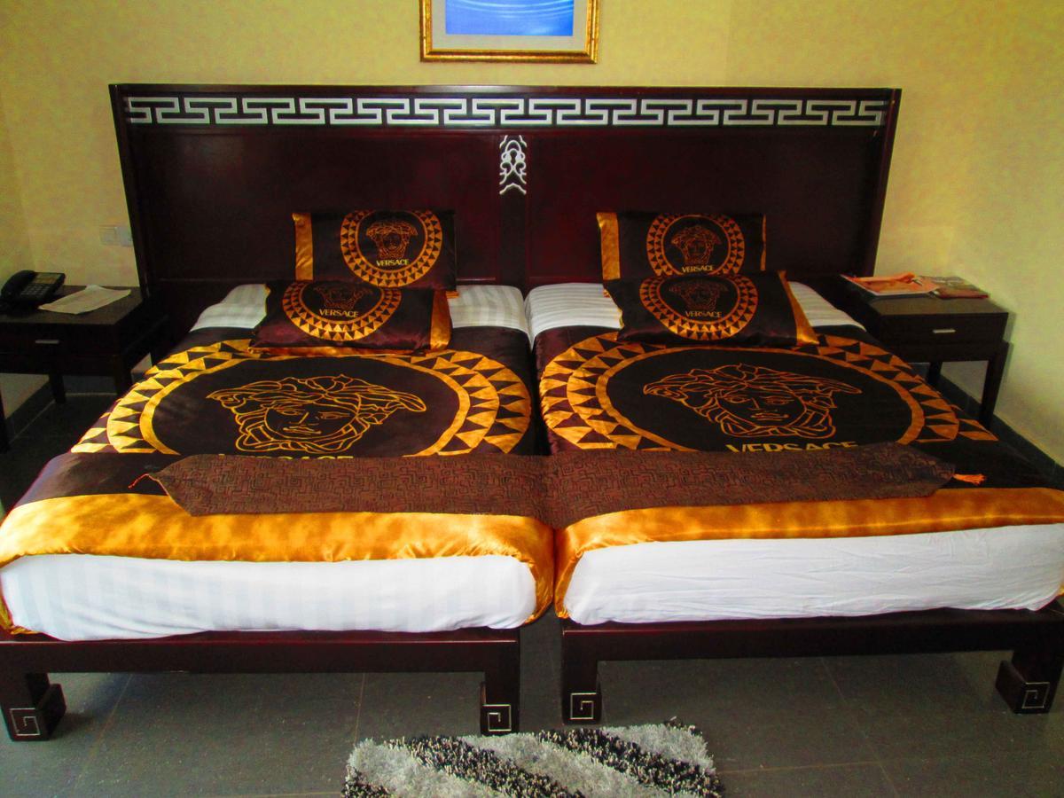 Rabi Hotel Lubumbashi Extérieur photo